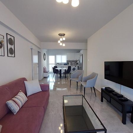 Hawaii Holiday Apartment 41 リマソール エクステリア 写真