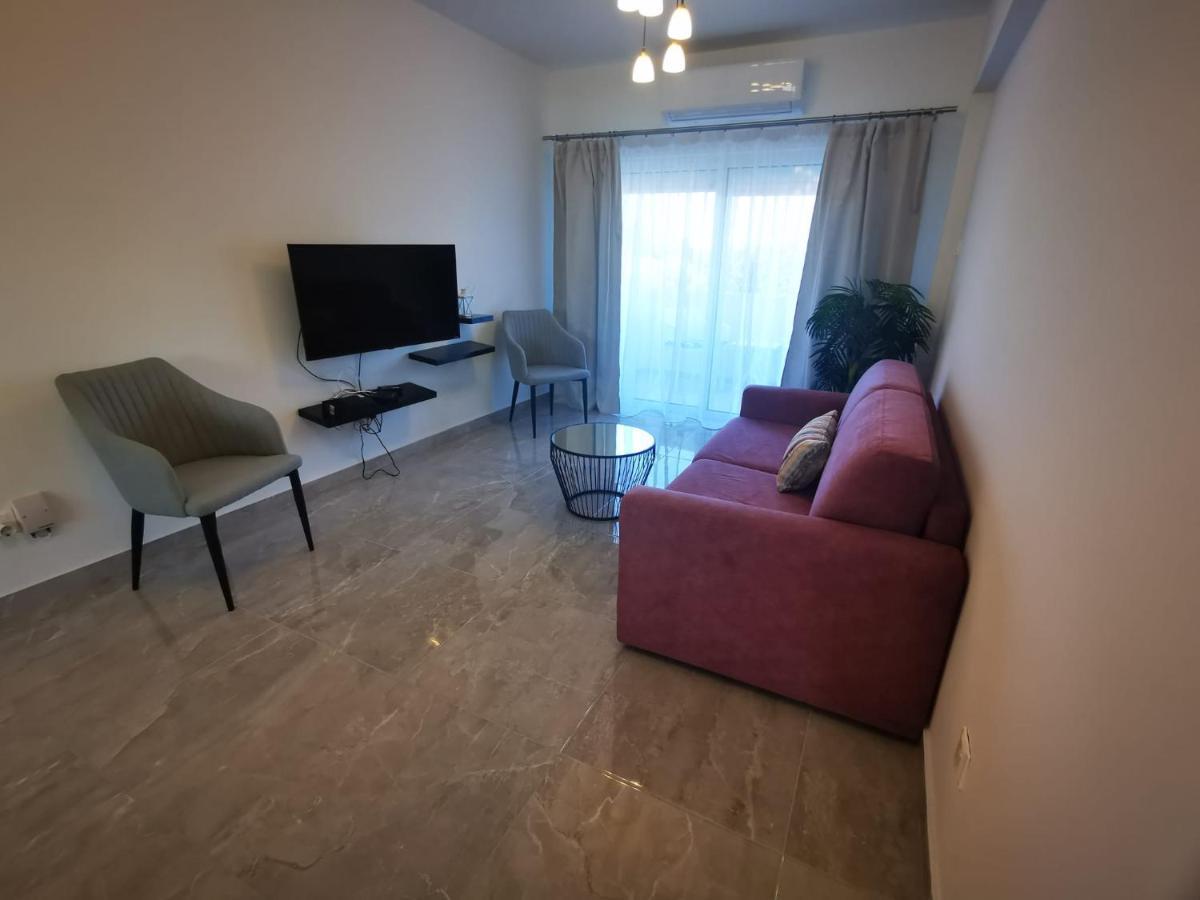 Hawaii Holiday Apartment 41 リマソール エクステリア 写真